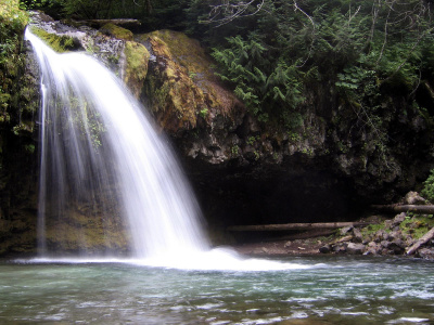 ironcreekfalls_1920x1200.jpg